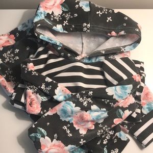 Girls hoodie and pants set